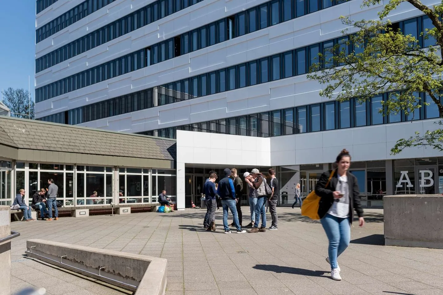 Der Innenhof der Hochschule Bremen