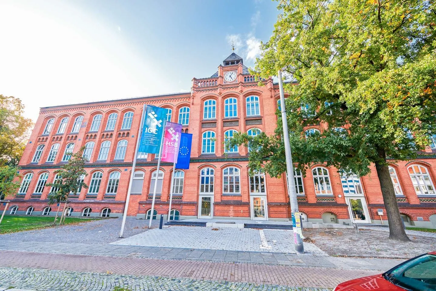 Eingang der Hochschule Bremen