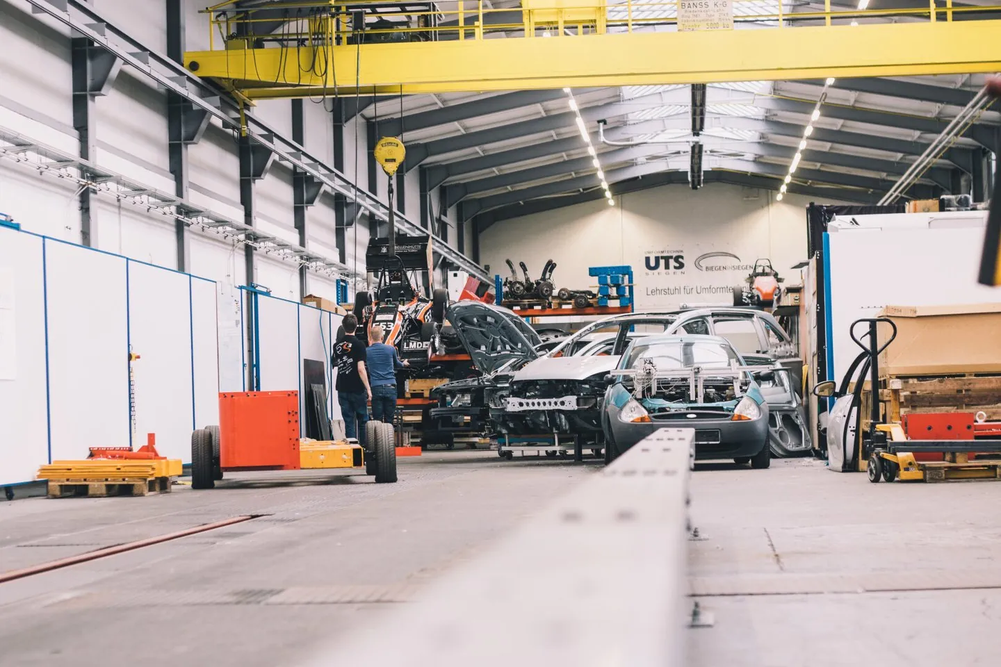 Werkstatt des Formula Student Teams der Universität Siegen